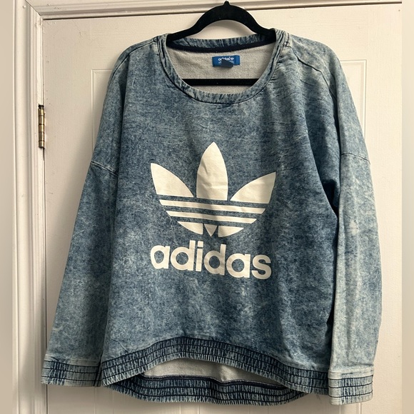 Adidas sweatshirt - Picture 1 of 3
